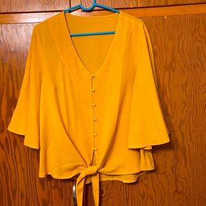 Women’s Large Mustard Blouse